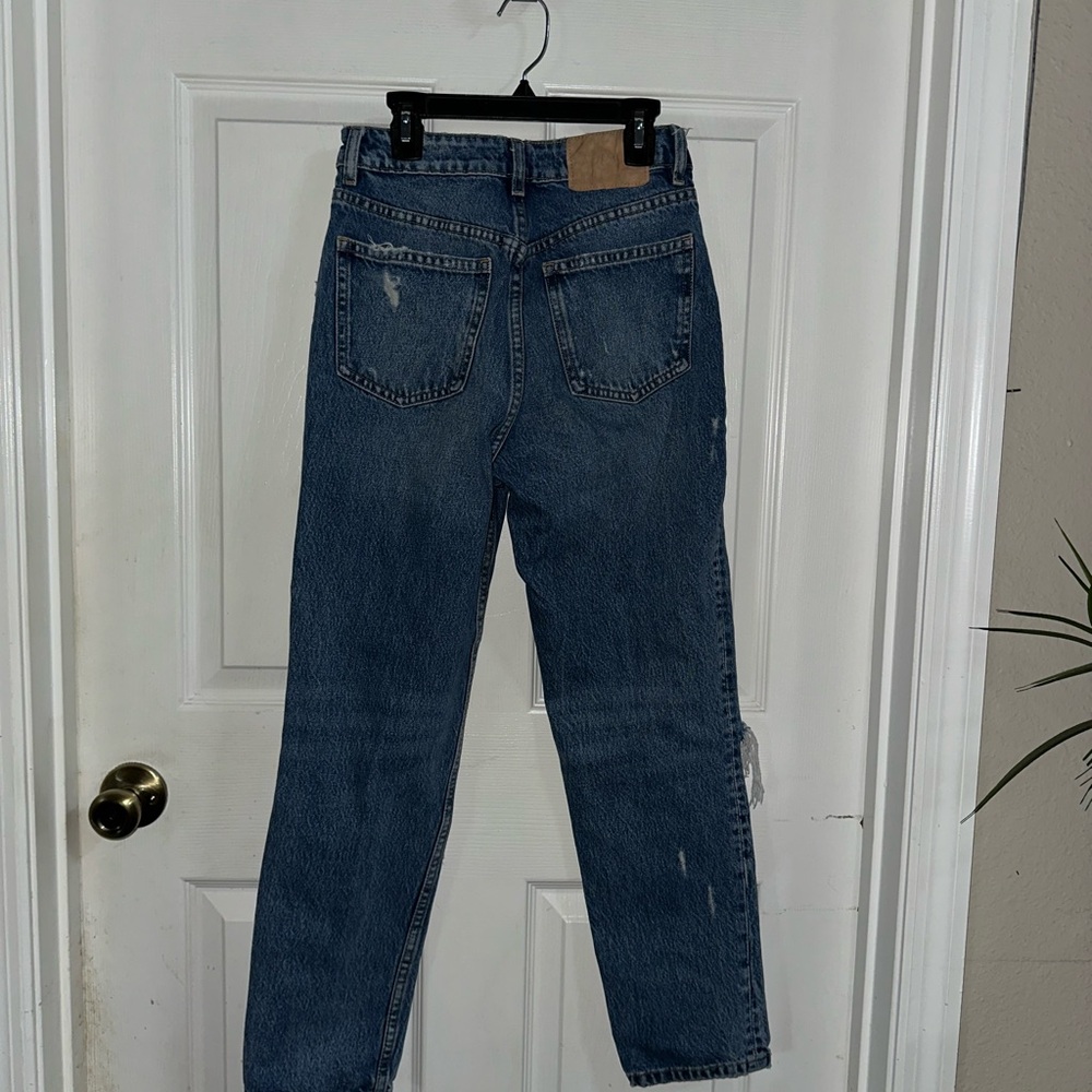Zara Distressed Jeans Size 2 - Picture 2 of 3